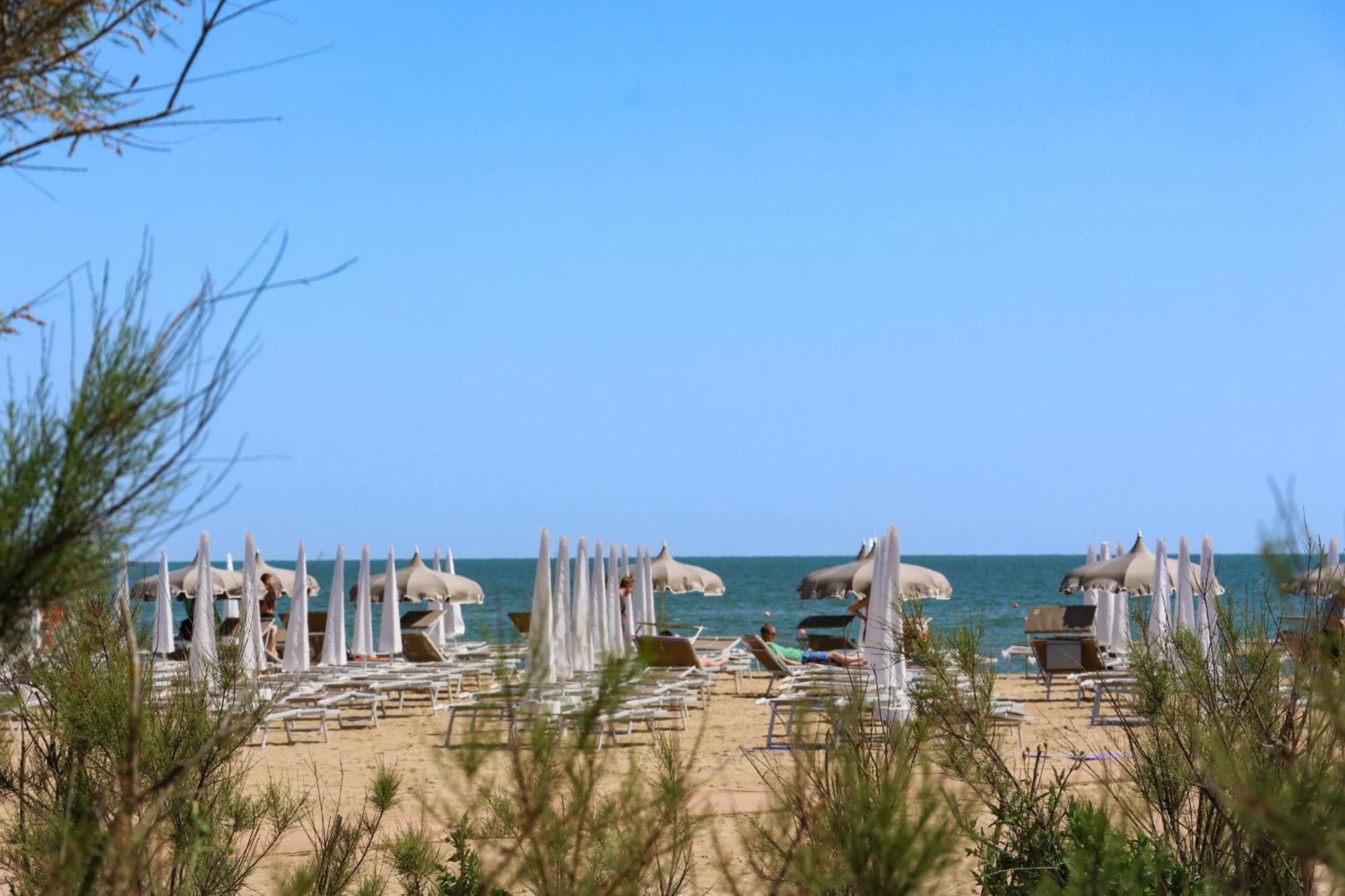 Il Tridente Hotel Bibione Ngoại thất bức ảnh